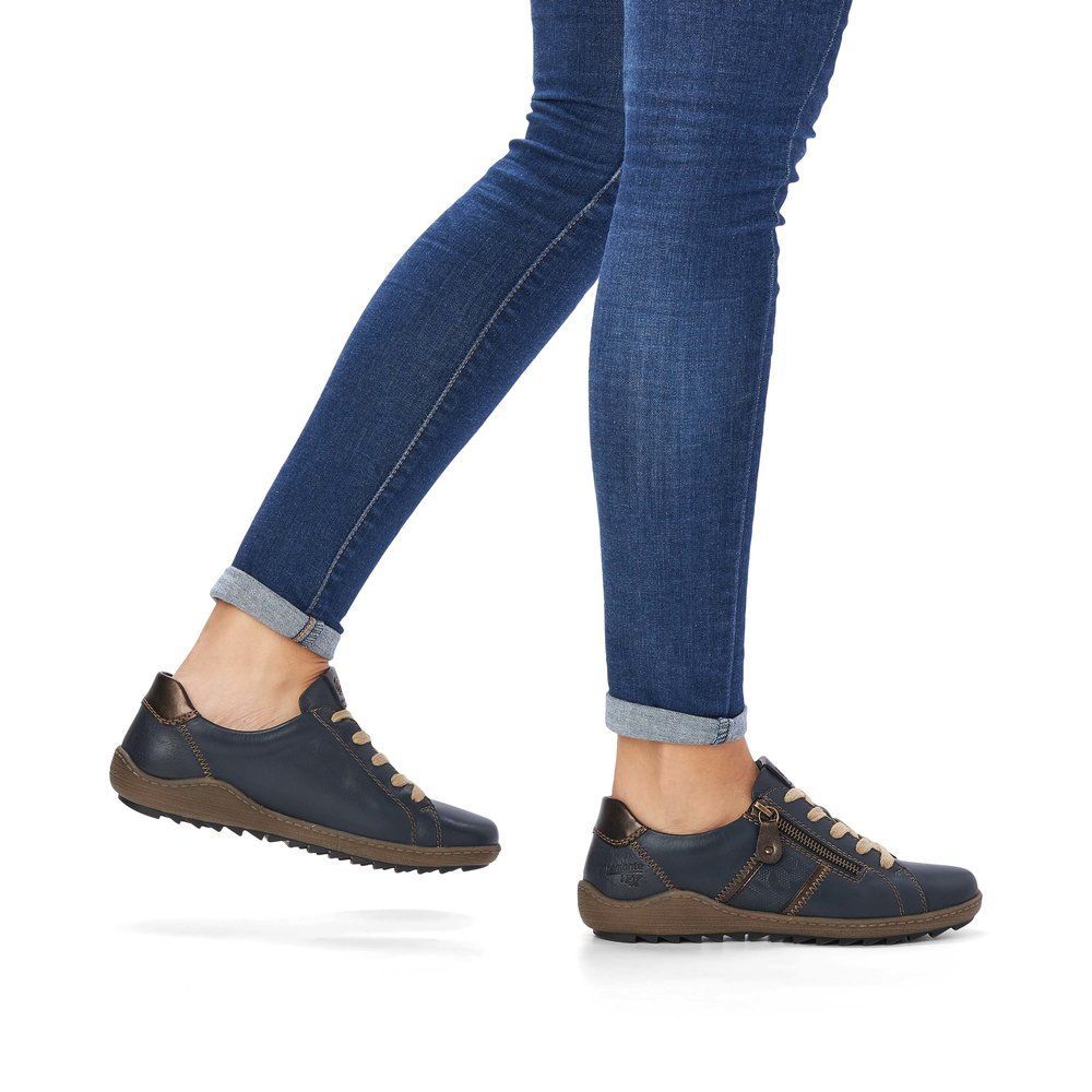 Reassembles - R1426-15- MARINE