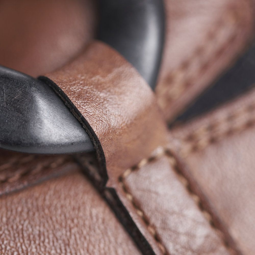 Remonte - D0V00-22- BRUN